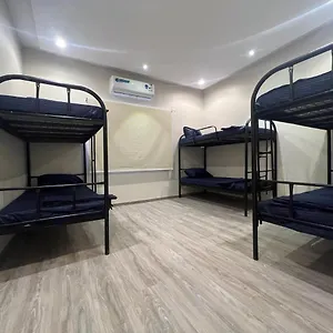  Hostel Hakimdom
